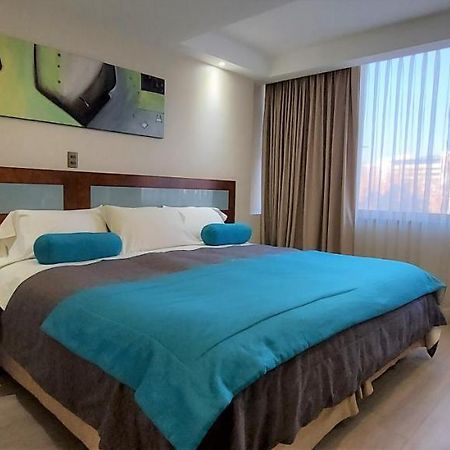 Hotel Libertador ซานติอาโก ภายนอก รูปภาพ