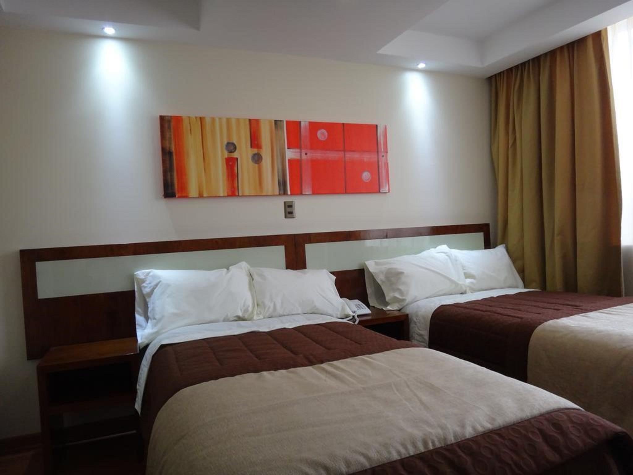 Hotel Libertador ซานติอาโก ภายนอก รูปภาพ