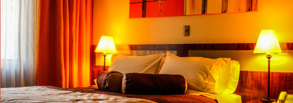 Hotel Libertador ซานติอาโก ภายนอก รูปภาพ