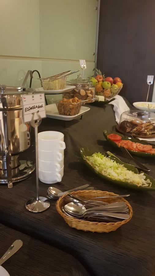 Hotel Libertador ซานติอาโก ภายนอก รูปภาพ